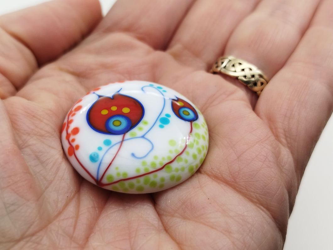 Crewelwork pattern Glass Cabochon 32mm