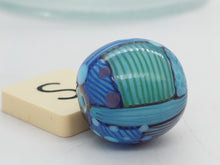 Load image into Gallery viewer, Moogin beads - Round Patchwork Focal S 36037
