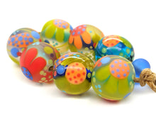 Load image into Gallery viewer, Moogin beads-  lampwork glass bead set - small round / rondelle
