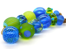 Load image into Gallery viewer, Moogin beads-  lampwork glass bead set - small round / rondelle
